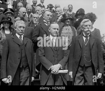 Homme politique américain Elihu Root, le président américain Calvin Coolidge et associer la Justice de la Cour suprême des États-Unis d'Oliver Wendell Holmes, Jr., Portrait, Washington DC, USA, National Photo Company, juin 1924 Banque D'Images