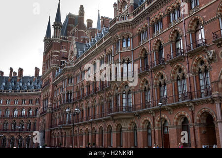 St Pancras gare et hôtel du nord de Londres Banque D'Images