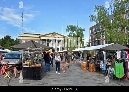 Leeuwarden 19e siècle Gerechtshof Cour de Justice, à Zaailand squaold ville frise Fryslan le Marché aux puces ( Pays-Bas ) Banque D'Images