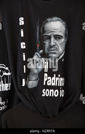 Le rôle de Marlon Brando du parrain encapsulés sur tee-shirts Banque D'Images