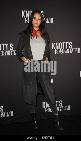 Buena Park, CA. Sep 30, 2016. Courtney à Eaton arrivées de Knott's Scary Farm Tapis noir arrivées, Knott's Berry Farm, Buena Park, CA, le 30 septembre 2016. Credit : Elizabeth Goodenough/Everett Collection/Alamy Live News Banque D'Images