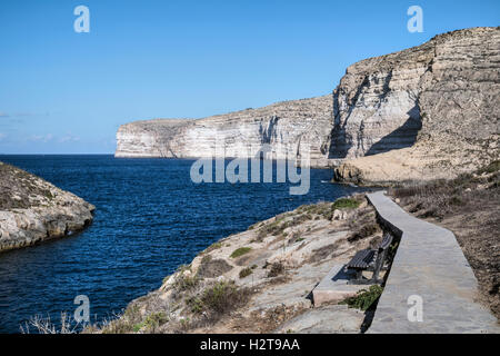 Xlendi Bay, Gozo, Malte Banque D'Images