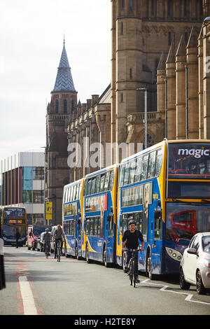 L'Université de Manchester Oxford Road Bus bus double decker bus arrêté seule flotte coach entreprise flotte livery route Banque D'Images