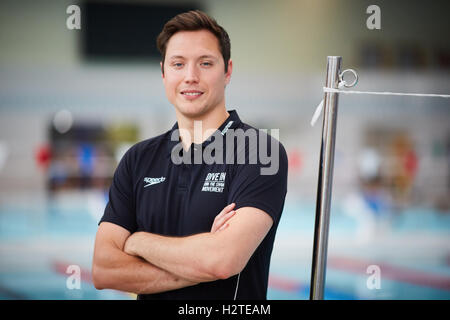 Grant Turner nageur coach Swim Academy Ambassadeur Speedo nageur concurrentiel anglais représentés aux Jeux Olympiques de Grande-Bretagne Banque D'Images