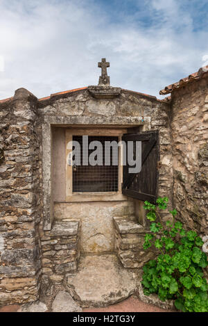 Fatima, Portugal - 25 avril 2014 - Accueil Ville de Jacinta Marto et Sœur Lucie, deux des trois jeunes bergers qui a vu Banque D'Images