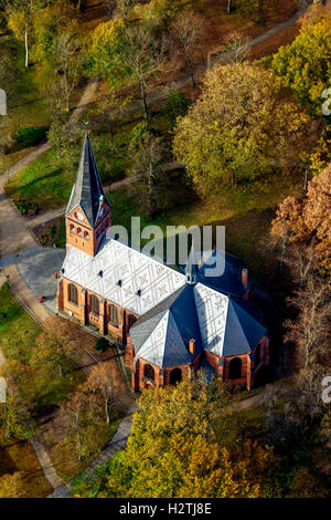 Vue aérienne, Malchow, église du village, district du lac Müritz, Mecklenburg-Vorpommern, Allemagne, l'Europe vue aérienne Vue d'oiseau-yeux Banque D'Images