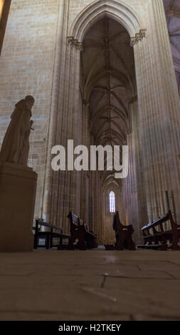 Batalha, Portugal - 24 Avril 2014 : vue de l'intérieur de Santa Maria da Vitoria Batalha abbaye dominicaine- Batalha, Portugal Banque D'Images