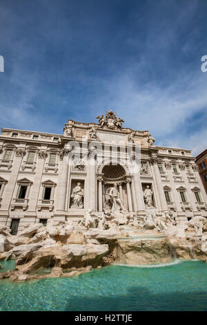 Voir à la Fontaine de Trevi à Rome, Italie Banque D'Images