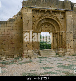 Ruines de la porte de l'église San Lorenzo. Cinq Villas, Zaragoza, Aragon, Espagne, Banque D'Images