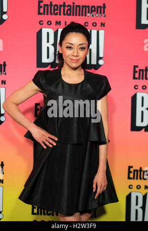 Castmates et célébrités se sont rassemblés samedi soir dans le cadre de l'Entertainment Weekly Comic Con annuel partie au Hard Rock Hotel de San Diego, CA. En vedette : Aimee Garcia Où : San Diego, California, United States Quand : 24 Oct 2016 Banque D'Images