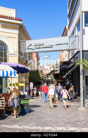 L'entrée de la place Monastiraki à Athènes le marché aux puces, Athènes, Grèce Banque D'Images