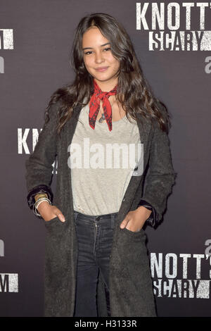 Buena Park, États-Unis d'Amérique. Sep 30, 2016. Courtney Eaton à 'Knott's Scary Farm' Tapis noir Événement au Knott's Berry Farm. Buena Park, 30.09.2016 | Verwendung weltweit/alliance Photo © dpa/Alamy Live News Banque D'Images