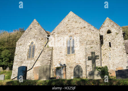 Église paroissiale de Saint,St Ismaël,au dessus,Rivière Towy Tywi, estuaire près de Ferryside, Carmarthenshire, Pays de Galles, Royaume-Uni Banque D'Images