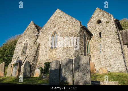 Église paroissiale de Saint,St Ismaël,au dessus,Rivière Towy Tywi, estuaire près de Ferryside, Carmarthenshire, Pays de Galles, Royaume-Uni Banque D'Images