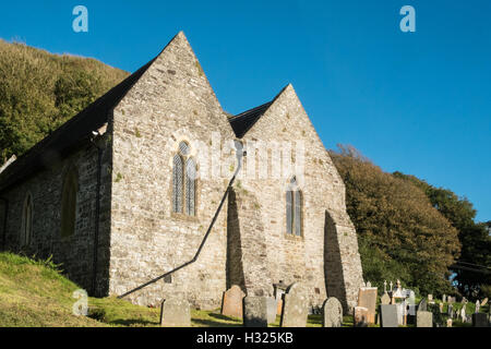 Église paroissiale de Saint,St Ismaël,au dessus,Rivière Towy Tywi, estuaire près de Ferryside, Carmarthenshire, Pays de Galles, Royaume-Uni Banque D'Images