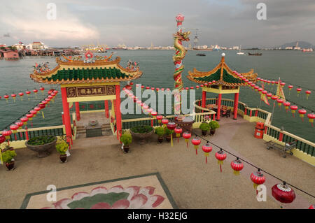 GEORGETOWN, MALAISIE - 29 MAI : Vue rapprochée de Hean Boo Thean Kuanyin temple bouddhiste chinois Clan jetées. Construit sur pilotis Banque D'Images