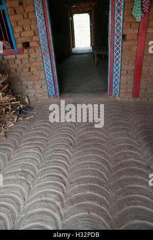 Tribal House marbre conçoit, PATELIA Muvada Jamana tribu, Village, Lunawada Mahisagar District, Taluka, Gujrat, India Banque D'Images