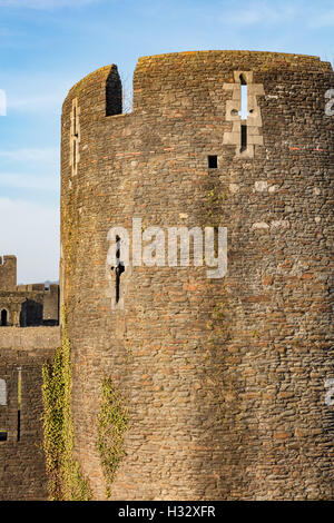 Tours sur château de Caerphilly, Caerphilly, Wales, UK Banque D'Images