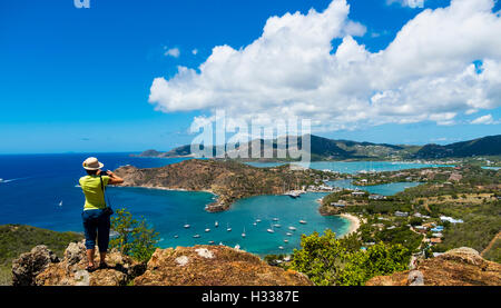 Vue de Shirley Heights à English Harbour et Windward Bay, Antigua, Antilles, Antigua, Antigua et Barbuda Banque D'Images