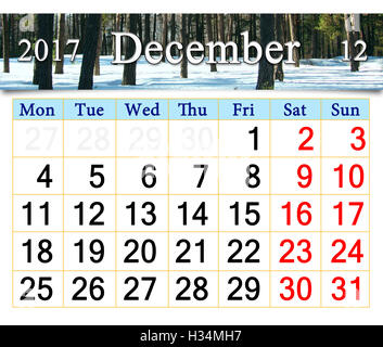 Beau calendrier pour décembre 2016 avec le ruban de la forêt d'hiver. Calendrier pour l'impression et utilisation dans la vie de bureau. Banque D'Images