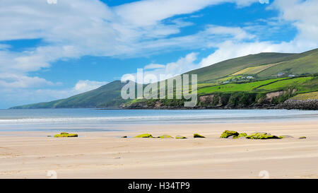 Après-midi d'été à la plage de 81 cm, comté de Kerry, Irlande. Banque D'Images