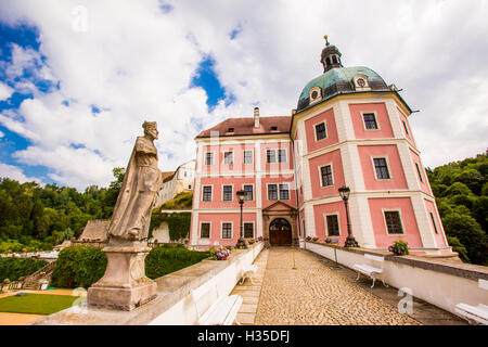 Le Château de Becov à Karlovy Vary, en Bohême, République Tchèque Banque D'Images