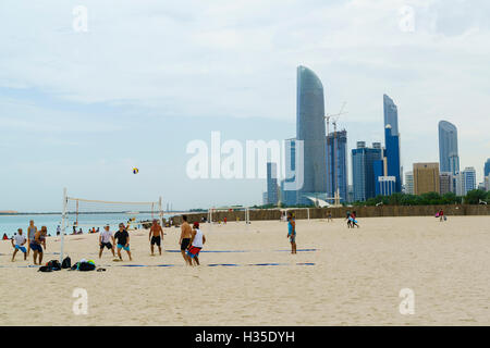 Plage de la Corniche, Abu Dhabi, Émirats arabes unis, Moyen Orient Banque D'Images