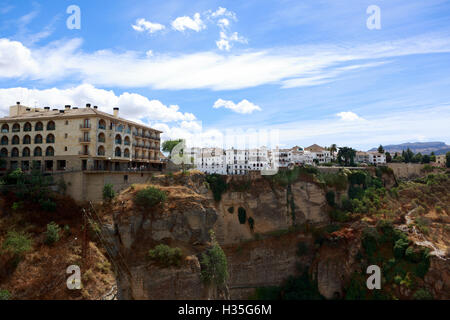 L'Andalousie, espagne. Une vue générale de Ronda's Cliff à Malaga. Pako Mera Banque D'Images