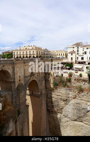 L'Andalousie, espagne. Une vue générale de Ronda's Cliff à Malaga. Pako Mera Banque D'Images