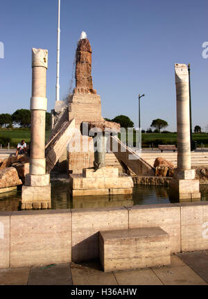 Révolution de 1974 Monument commémoratif du Parque Eduardo VII Lisbonne Portugal Banque D'Images