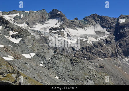 L'amiante et le glacier Sonadon de montagne dans le sud de la Suisse dans le massif du Grand Combin Banque D'Images