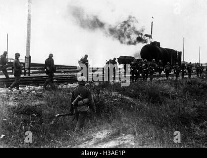 Faire progresser les troupes allemandes en Ukraine, 1941 Banque D'Images