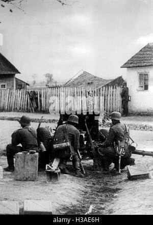 L'infanterie allemande avec anti-char sur le front de l'Est, 1941 Banque D'Images