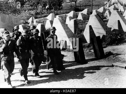 L'infanterie allemande au Mur occidental, 1944-1945 Banque D'Images