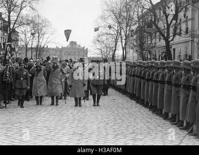 'Agents sur le ''Day de Potsdam'', 1935" Banque D'Images