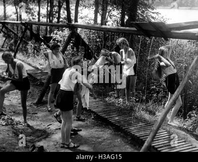 Camp de tentes pour les sports à Jungmaedel Drossen, 1938 Banque D'Images