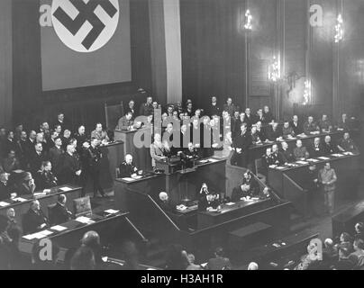 Discours de Hitler sur l'anniversaire de la prise du pouvoir dans l'Opéra Kroll à Berlin, 1934 Banque D'Images