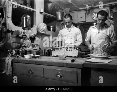 La cuisine d'un destroyer de la Kriegsmarine, 1939 Banque D'Images