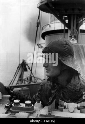 Soldat de la Kriegsmarine à un télémètre, 1939 Banque D'Images