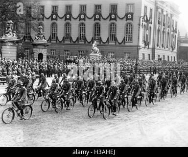 Le défilé de l'anniversaire de Hitler à Berlin, 1938 Banque D'Images