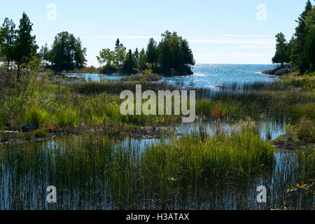 Vue du lac Huron, près de South Baymouth. Banque D'Images