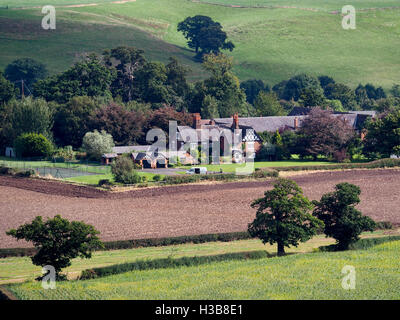 Vue sur la campagne du Cheshire de Beeston Castle Banque D'Images