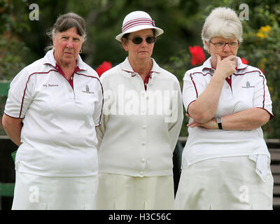 De gauche : Ivy Ambrose, Stella Briton, Tess Clement (Clockhouse) - Essex County Womens Bowls Association 1/4 de finale (4) à grande Baddow, Chelmsford - 13/07/07 Banque D'Images