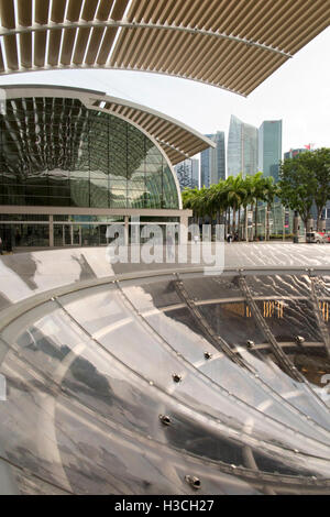 Marina Bay Sands, Singapour Le centre commercial Shoppes, extérieur Banque D'Images