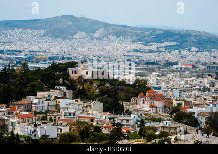 Grèce, Athènes. Vue depuis l'Acropole. L'Observatoire national d'Athènes. Banque D'Images