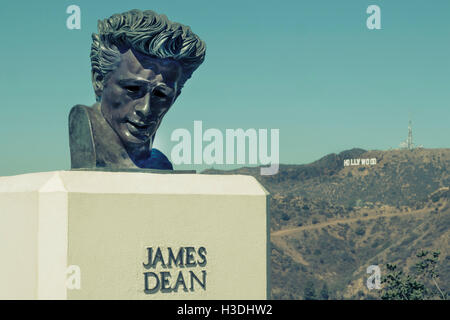 Statue de James Dean à l'Observatoire Griffith Hollywood Los Angeles USA Banque D'Images