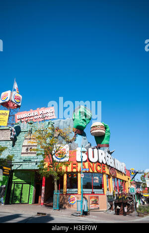 Un étrange restaurant Burger King avec franchise une Frankenstein burger sur Clifton Hill, Niagara Falls Canada Banque D'Images