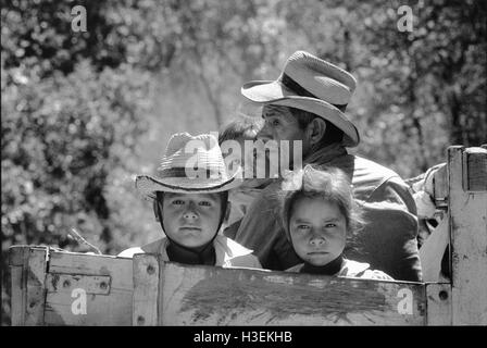 SAN SALVADOR, EL SALVADOR, FEB 1990 réfugiés salvadoriens à Accueil Retour province Morazan après neuf ans de l'autre côté de la frontière dans le camp de réfugiés à Colomoncagua hondurien. Banque D'Images