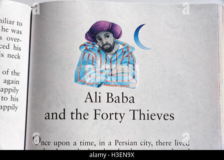 Ali Baba et les quarante voleurs dans un livre de contes Banque D'Images