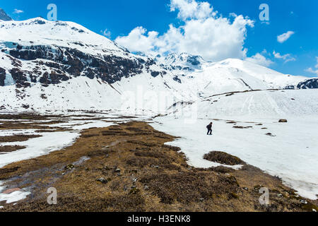 Vue sur montagne neige dans le Sikkim, Inde. Banque D'Images